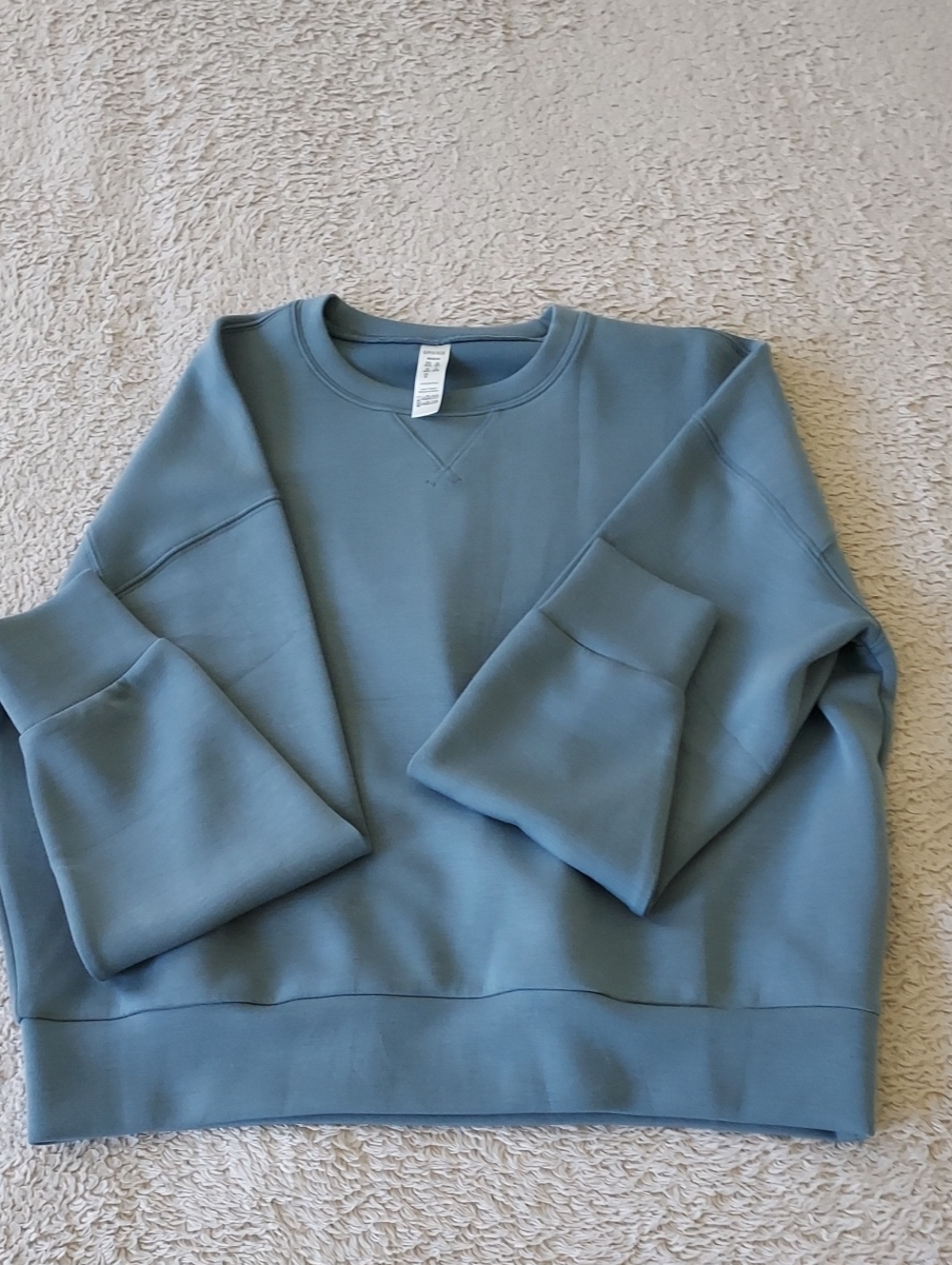NWOT SPANX air essentials crewneck